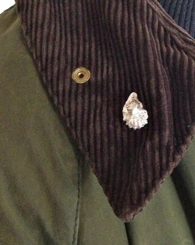 Oyster Shell Lapel Pin